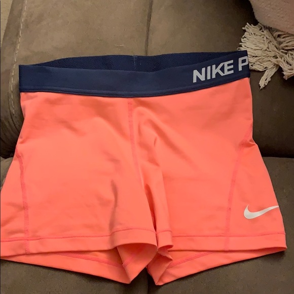 Nike Pants - Women’s Nike Pro 3” Shorts